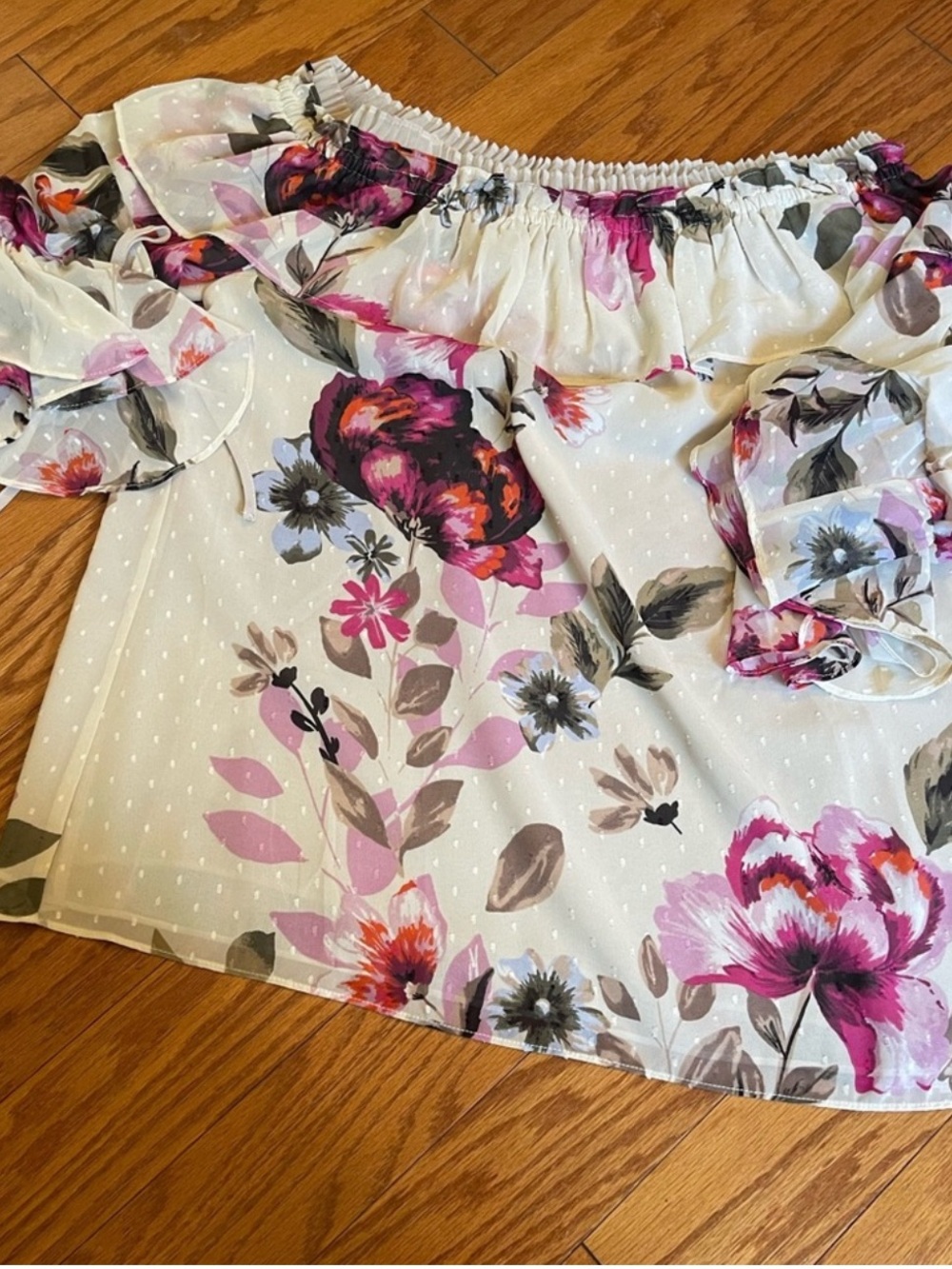 White House Black Market Floral Off Shoulder Ruffle Blouse Size L - Picture 10 of 13